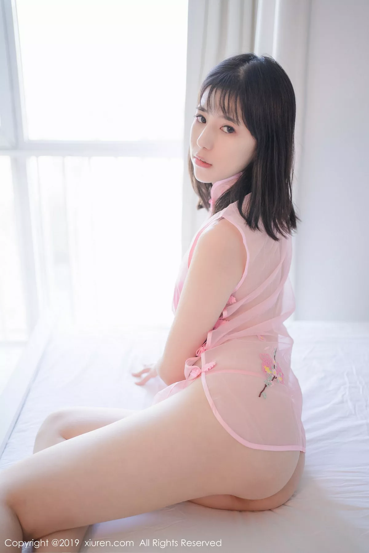 [XiuRen秀人网]第1791期艾栗栗写真  第3张-《94零社区》