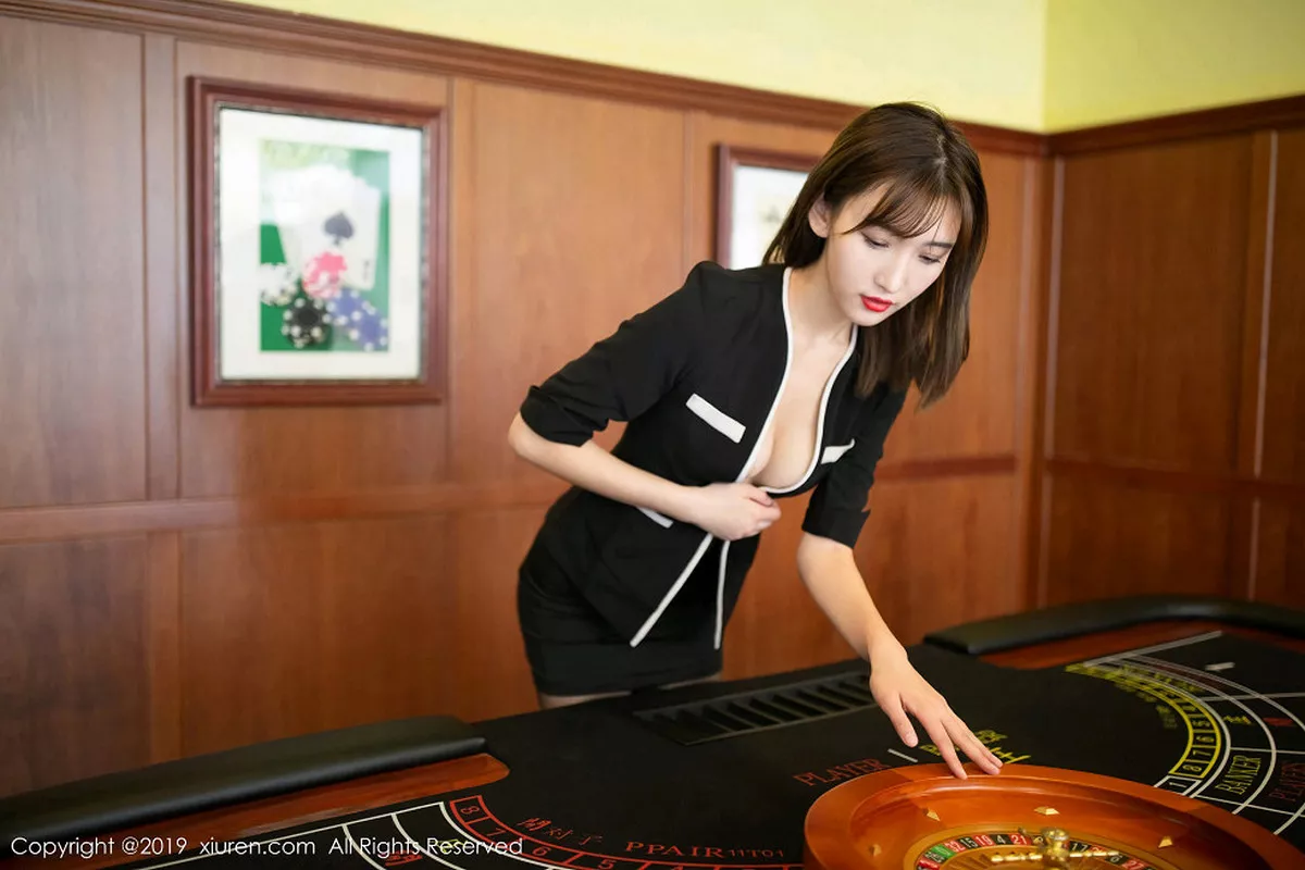 [XiuRen秀人网]第1807期陆萱萱写真  第5张-《94零社区》