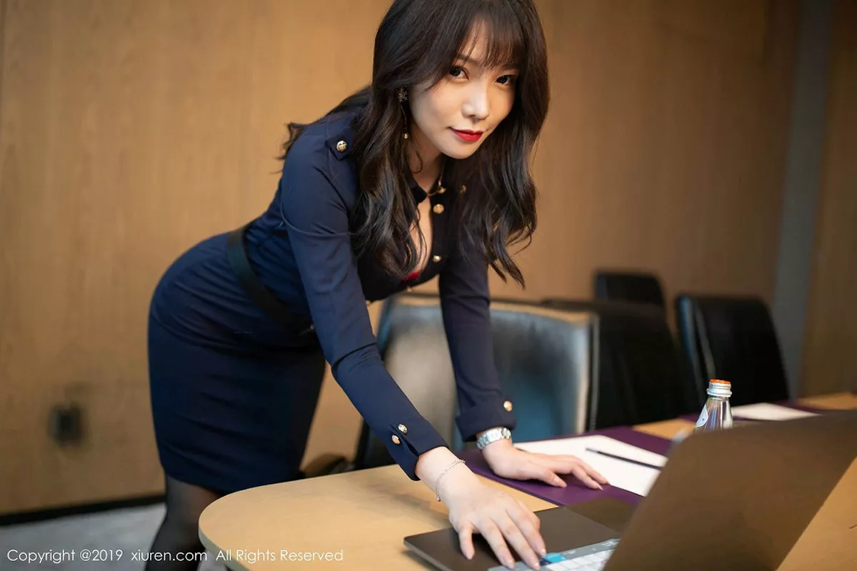 [XiuRen秀人网]第1839期芝芝Booty写真  第12张-《94零社区》