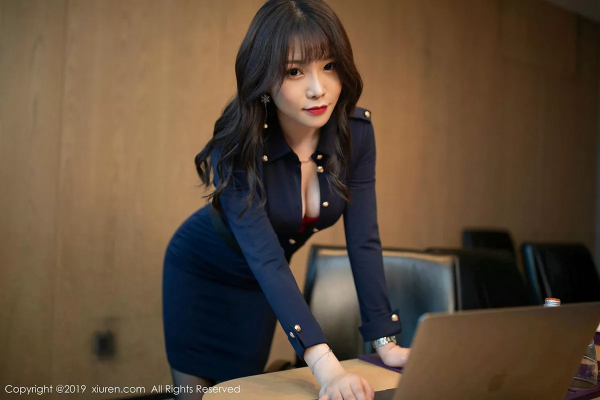 [XiuRen秀人网]第1839期芝芝Booty写真  第14张-《94零社区》