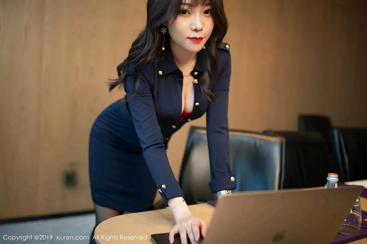 [XiuRen秀人网]第1839期芝芝Booty写真  第13张-《94零社区》