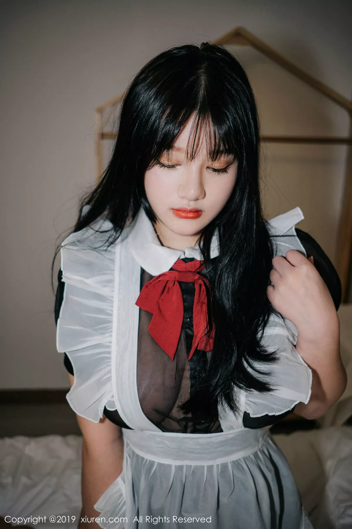[XiuRen秀人网]第1824期小尤奈写真  第2张-《94零社区》