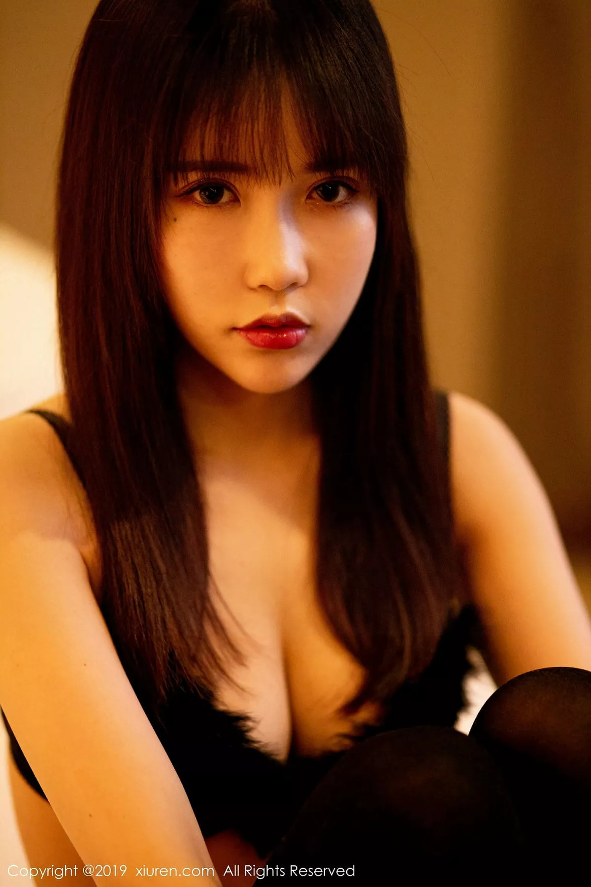 [XiuRen秀人网]第1856期悠悠酱写真  第4张-《94零社区》