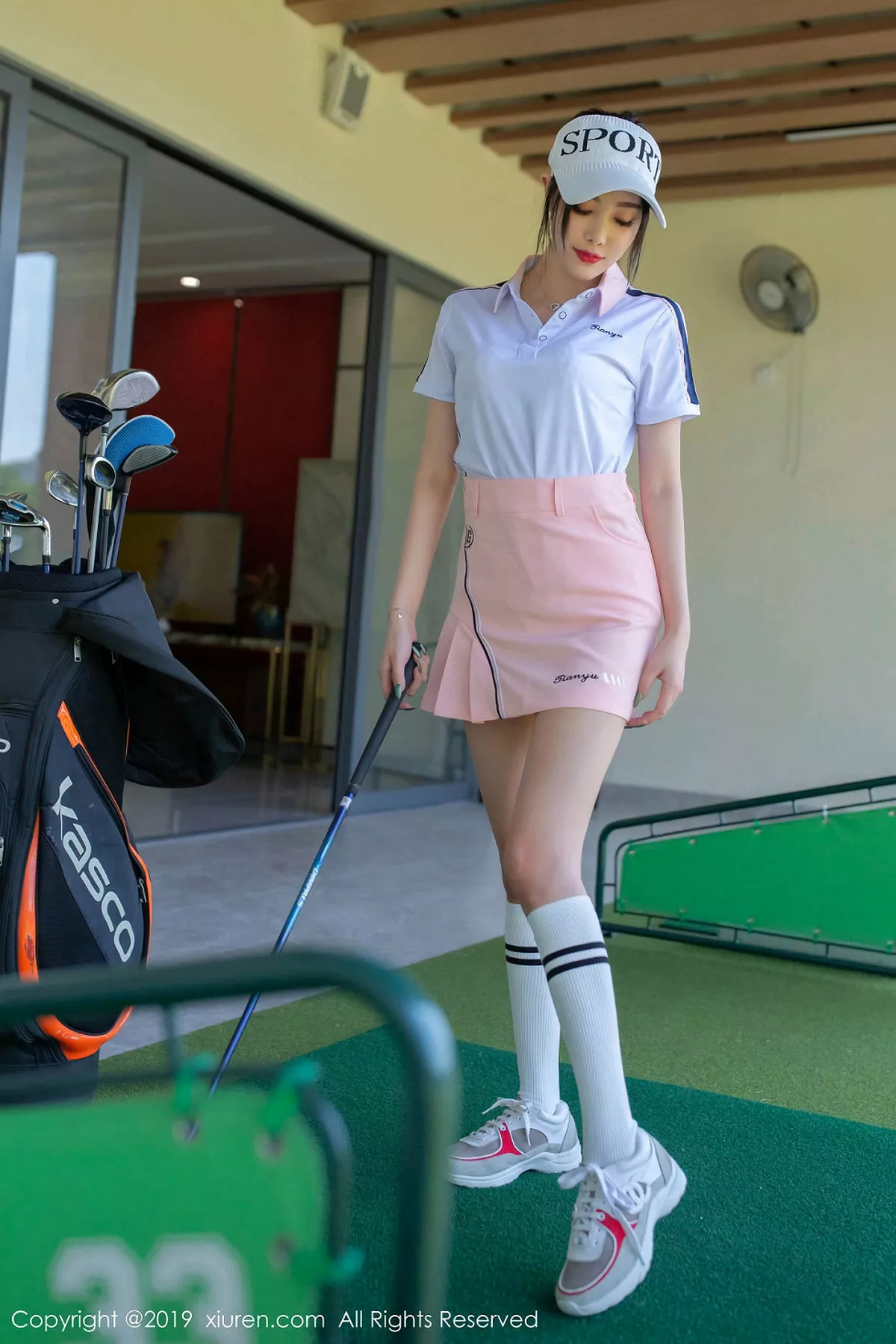 [XiuRen秀人网]第1874期杨晨晨写真  第8张-《94零社区》