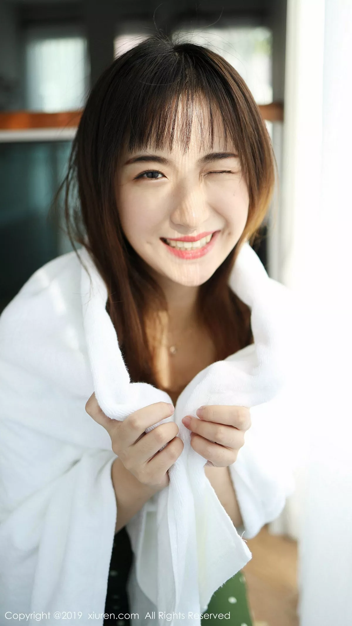 [XiuRen秀人网]第1892期艺儿拿铁写真  第26张-《94零社区》
