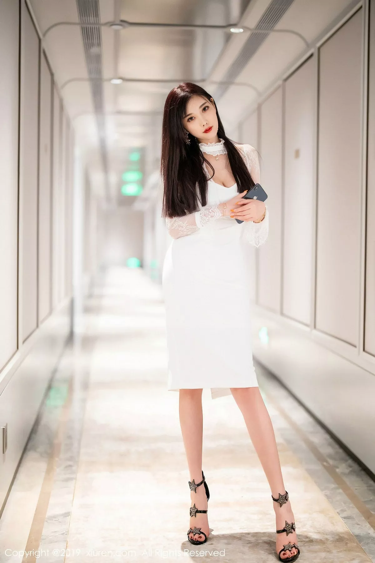 [XiuRen秀人网]第1884期杨晨晨写真  第21张-《94零社区》