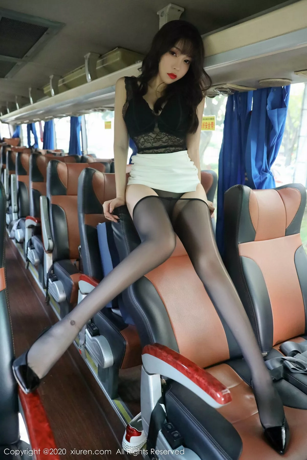 [XiuRen秀人网]第1907期芝芝Booty写真  第26张-《94零社区》
