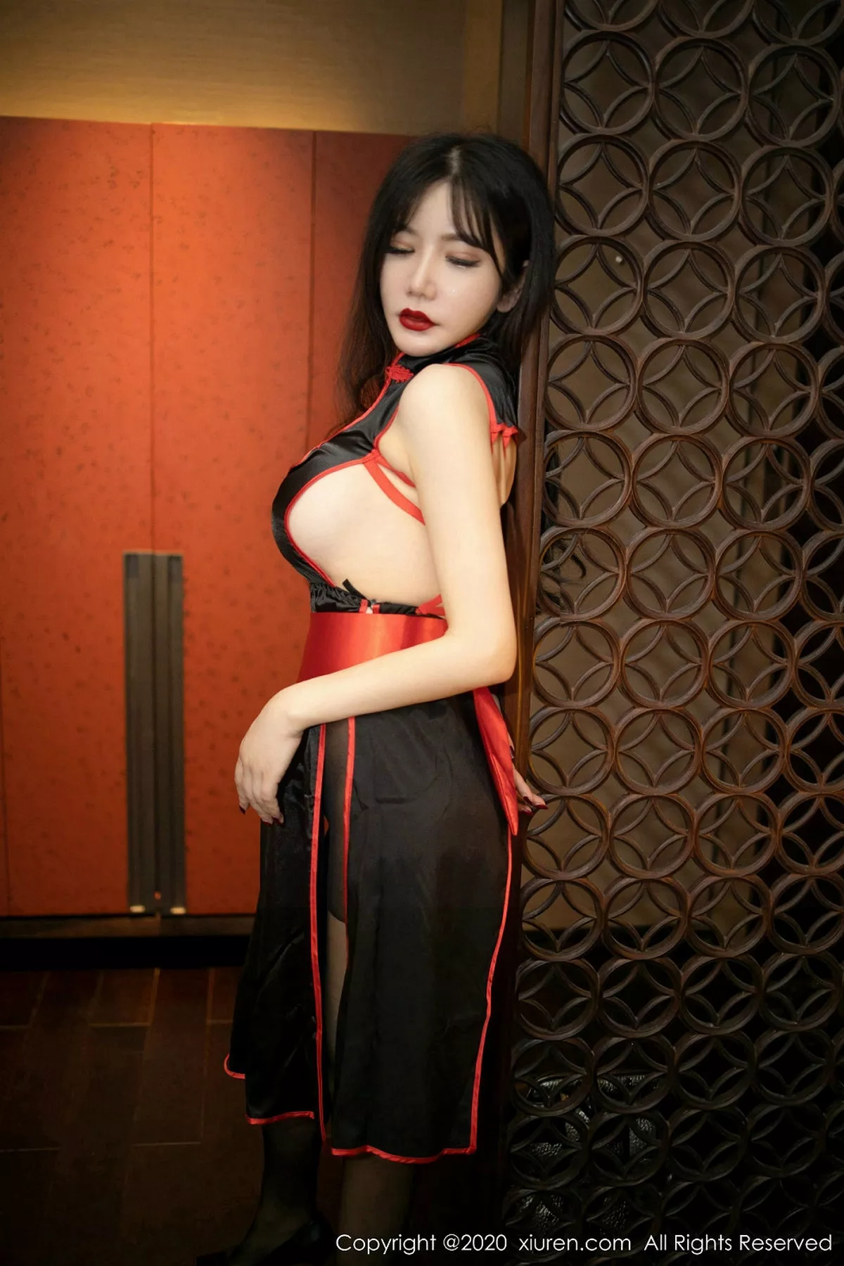 [XiuRen秀人网]第1950期心妍小公主写真  第3张-《94零社区》