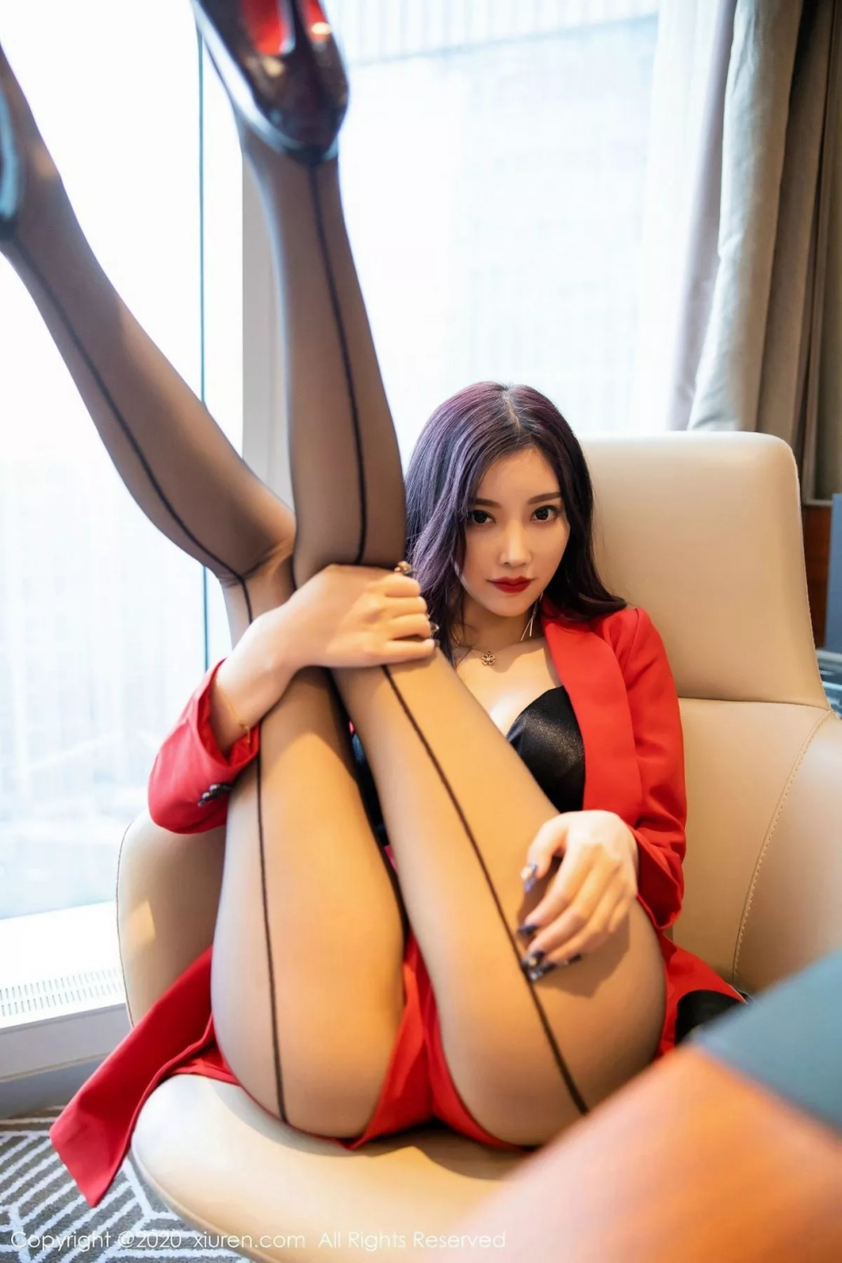 [XiuRen秀人网]第2069期杨晨晨写真  第13张-《94零社区》