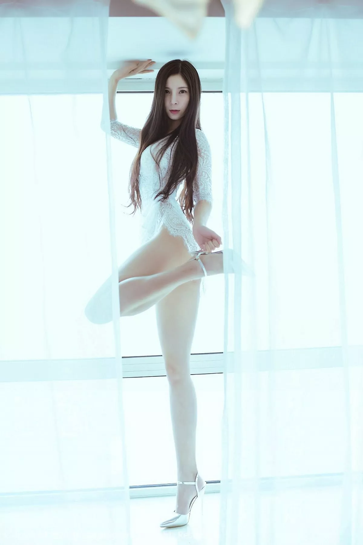 [XiuRen秀人网]第2092期小蛮腰写真  第31张-《94零社区》