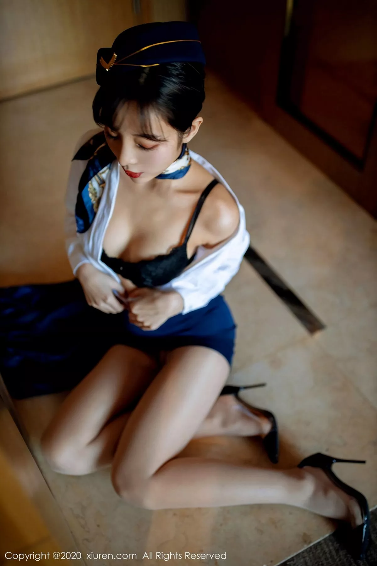 [XiuRen秀人网]第2119期陈小喵写真  第3张-《94零社区》