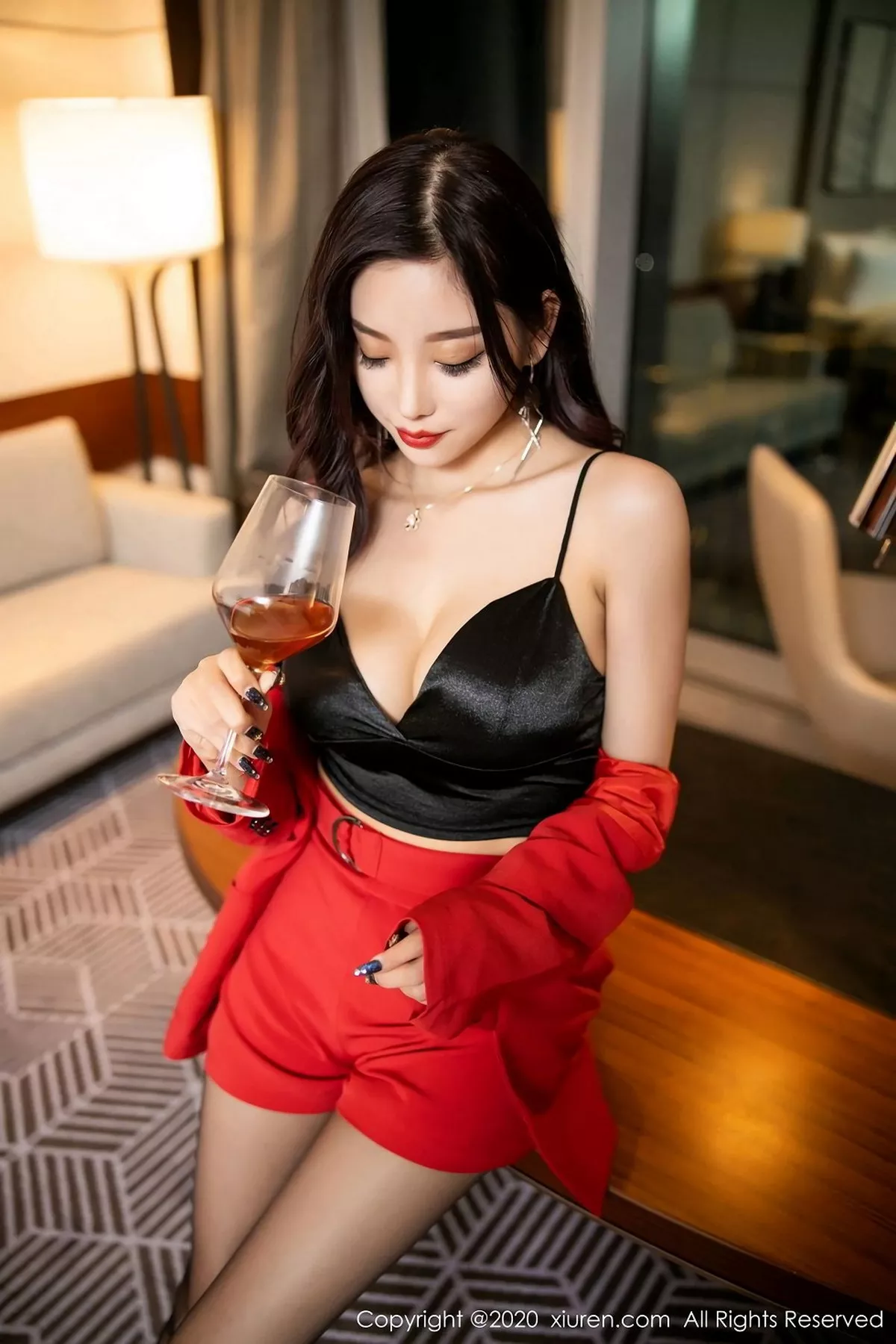 [XiuRen秀人网]第2122期杨晨晨写真  第28张-《94零社区》