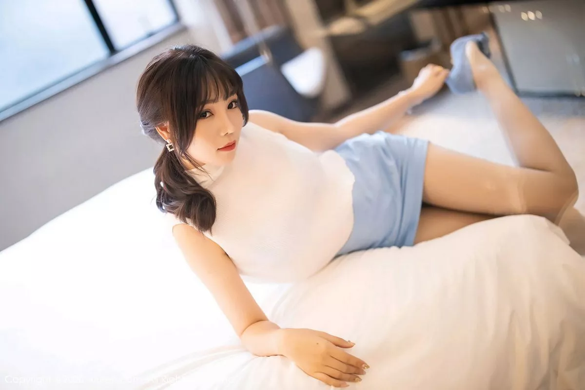 [XiuRen秀人网]第2107期芝芝Booty写真  第32张-《94零社区》