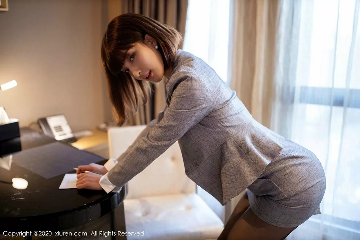[XiuRen秀人网]第2105期林文文写真  第22张-《94零社区》