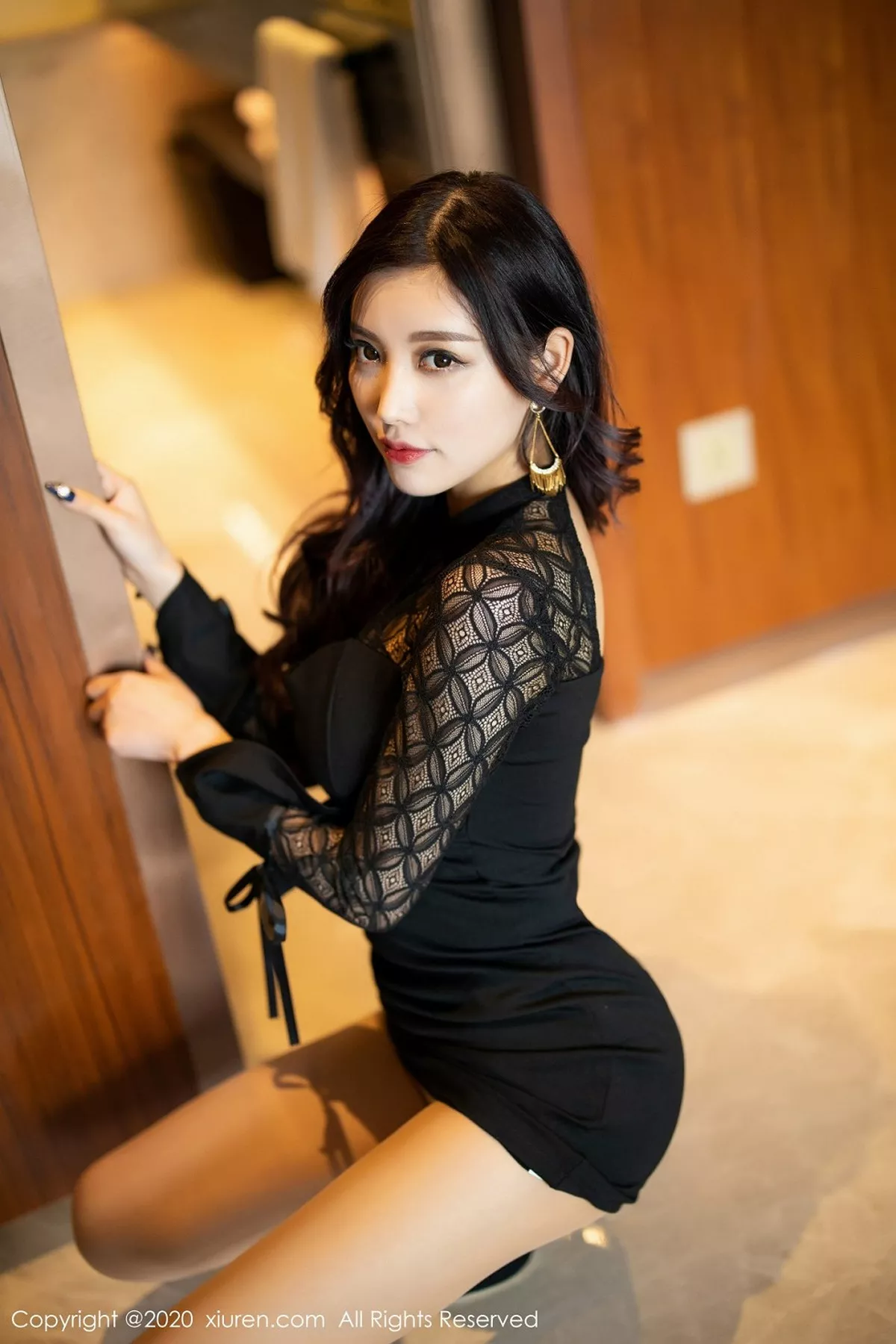 [XiuRen秀人网]第2137期杨晨晨写真  第21张-《94零社区》