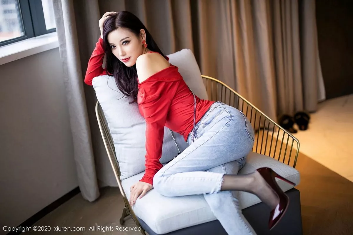 [XiuRen秀人网]第2200期杨晨晨写真  第22张-《94零社区》