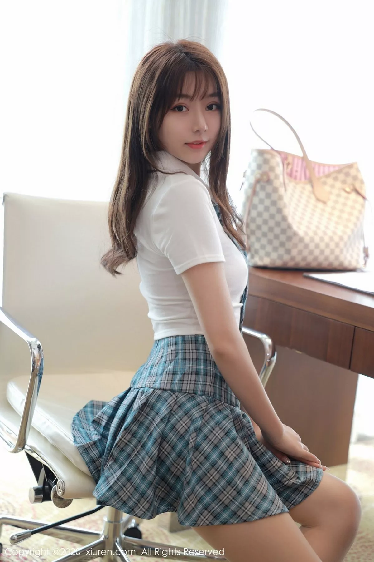 [XiuRen秀人网]第2291期梦梵写真  第5张-《94零社区》