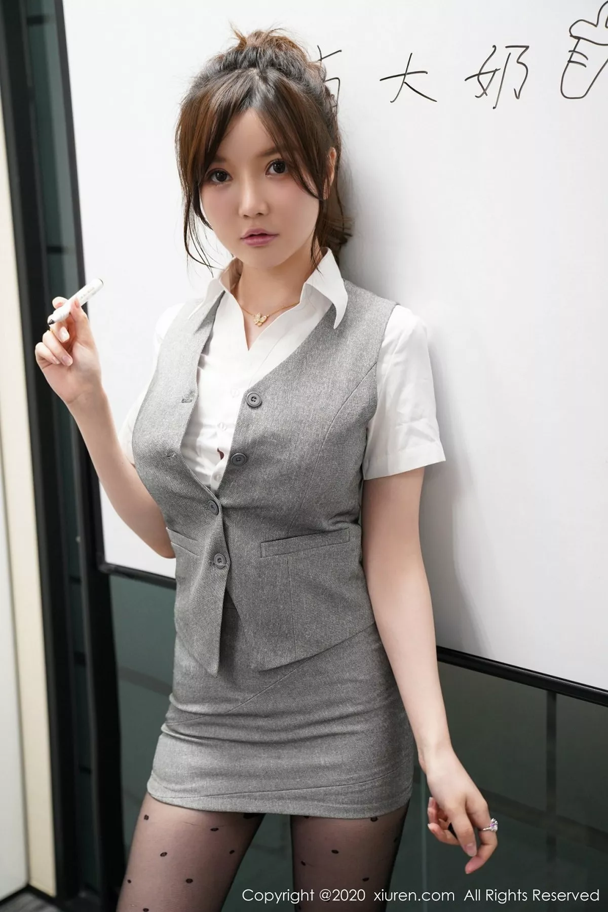 [XiuRen秀人网]第2326期糯美子写真  第8张-《94零社区》