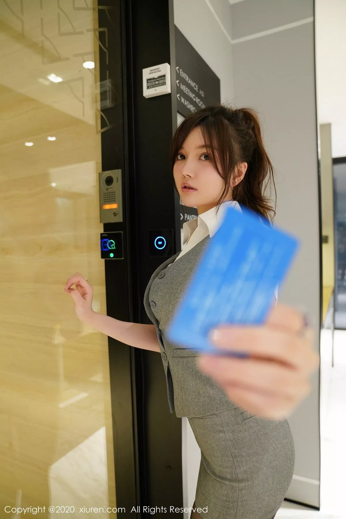 [XiuRen秀人网]第2326期糯美子写真  第12张-《94零社区》