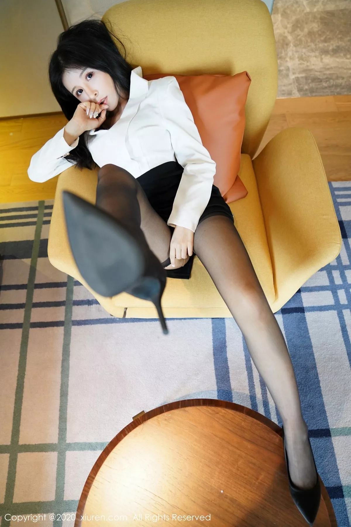 [XiuRen秀人网]第2346期奥莉写真  第20张-《94零社区》