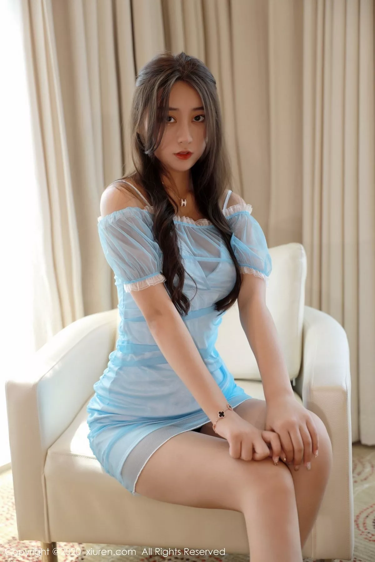 [XiuRen秀人网]第2344期伊娜yina写真  第4张-《94零社区》