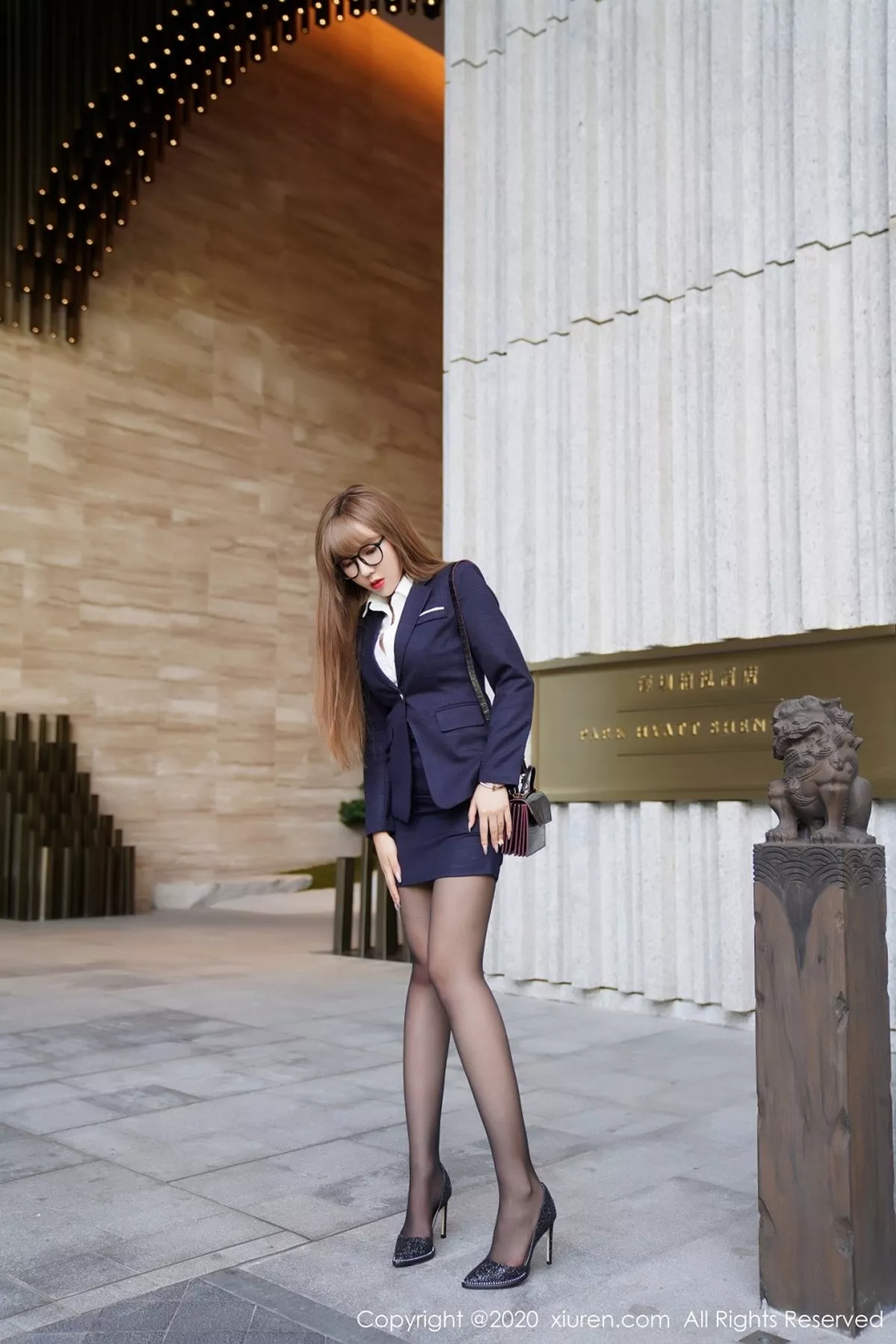 [XiuRen秀人网]第2396期柴婉艺写真  第2张-《94零社区》