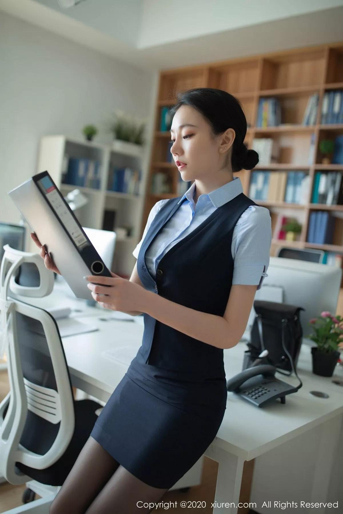 [XiuRen秀人网]第2398期安然写真  第8张-《94零社区》