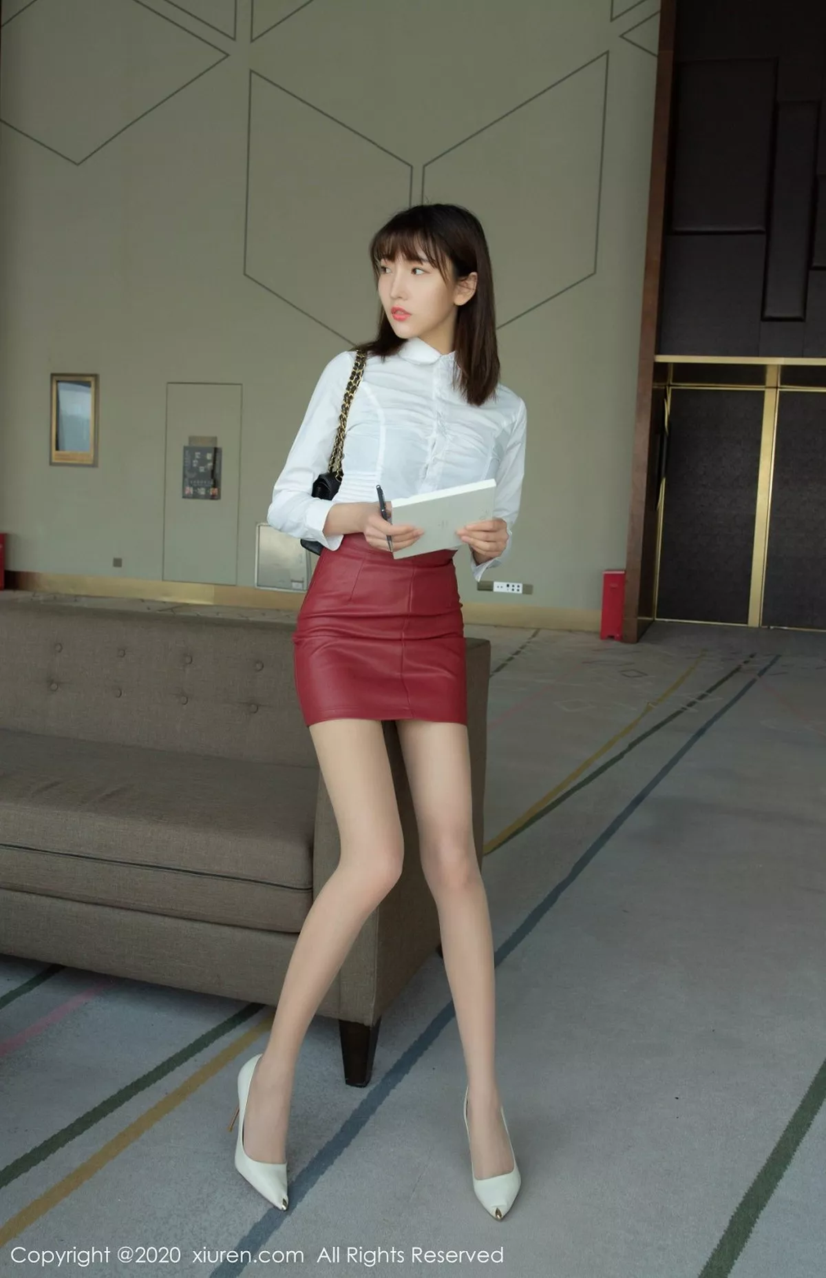 [XiuRen秀人网]第2393期陆萱萱写真  第3张-《94零社区》