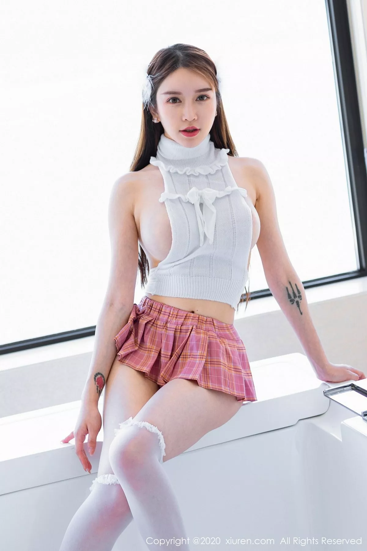 [XiuRen秀人网]第2421期玉兔miki写真  第2张-《94零社区》