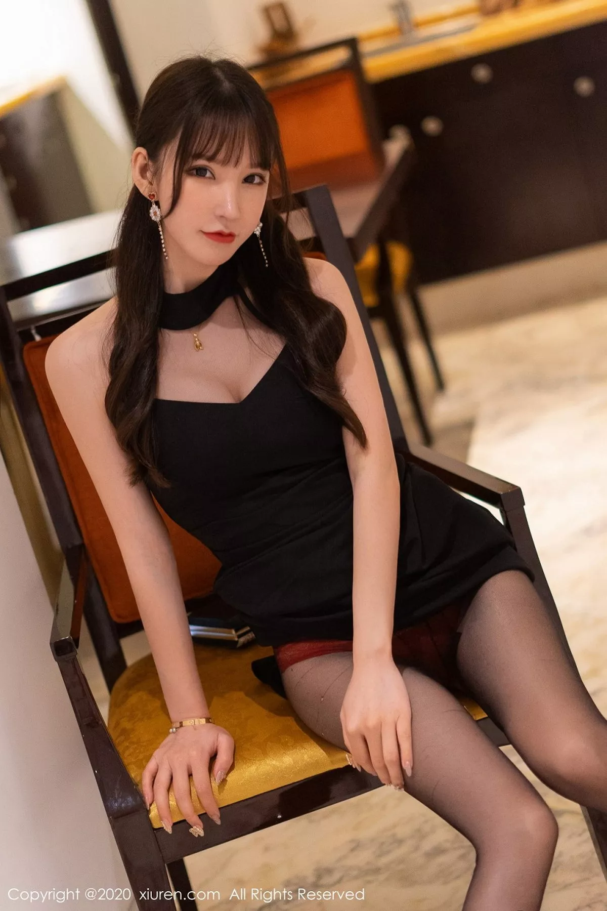 [XiuRen秀人网]第2418期周于希写真  第16张-《94零社区》