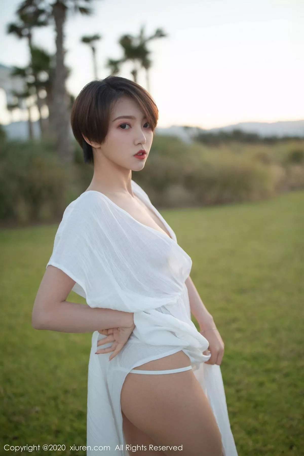 [XiuRen秀人网]第2405期冯木木写真  第31张-《94零社区》