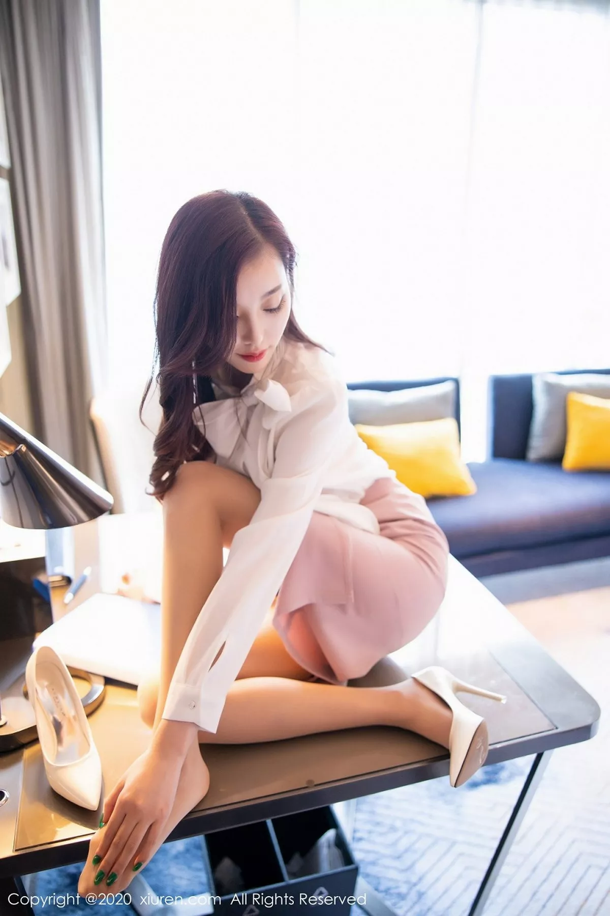 [XiuRen秀人网]第2431期杨晨晨写真  第28张-《94零社区》