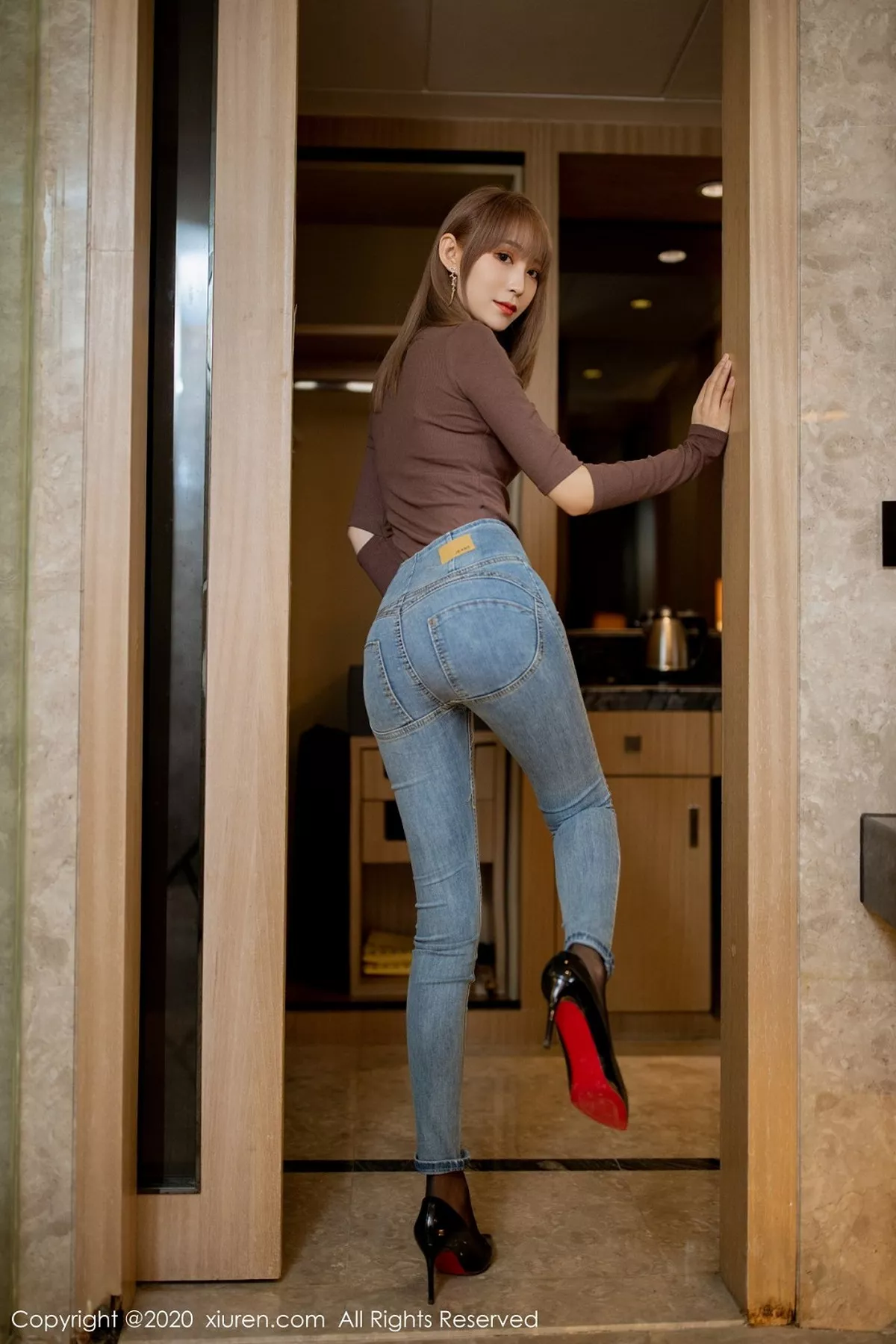 [XiuRen秀人网]第2443期周慕汐写真  第6张-《94零社区》