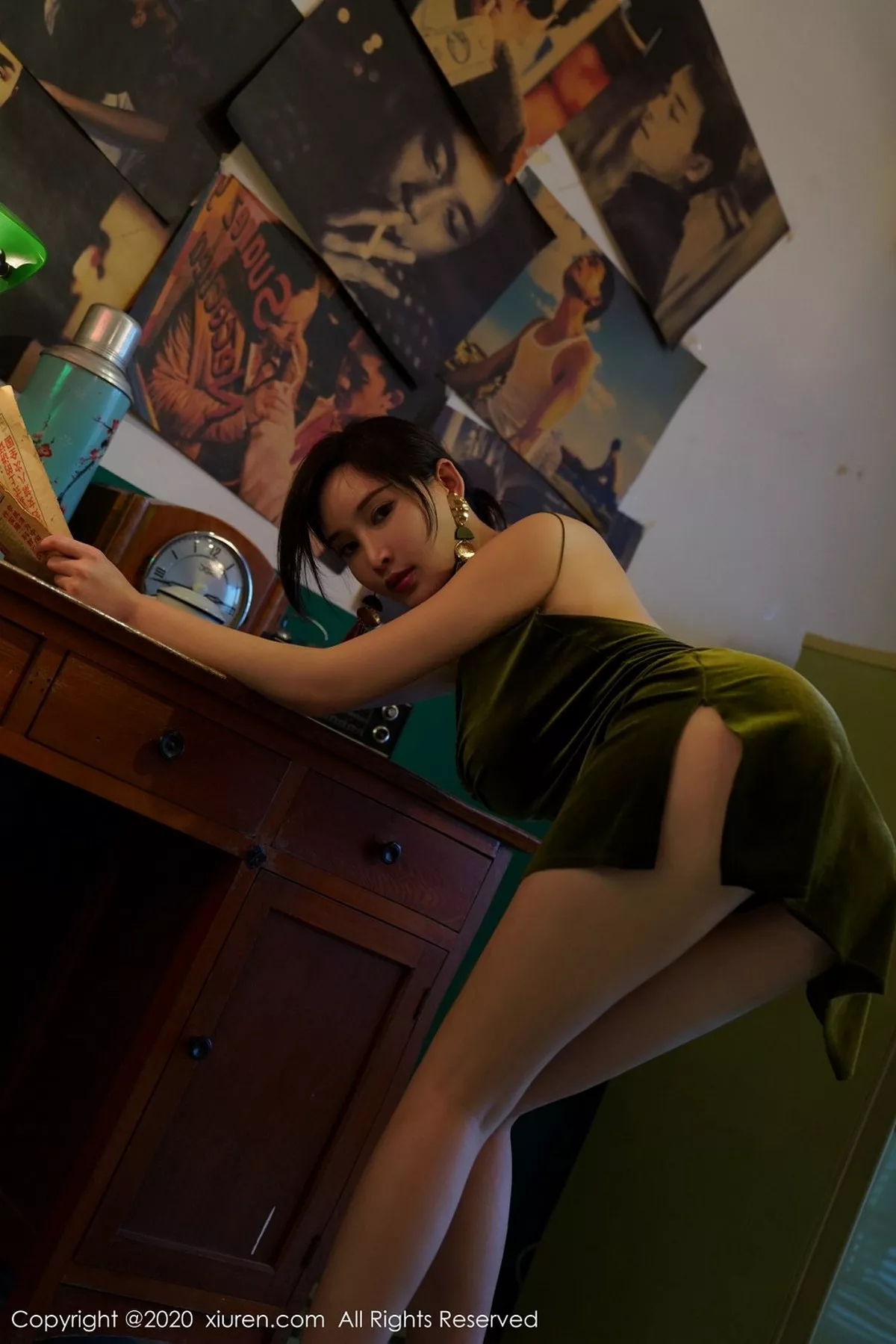 [XiuRen秀人网]第2477期奶瓶土肥圆写真  第25张-《94零社区》