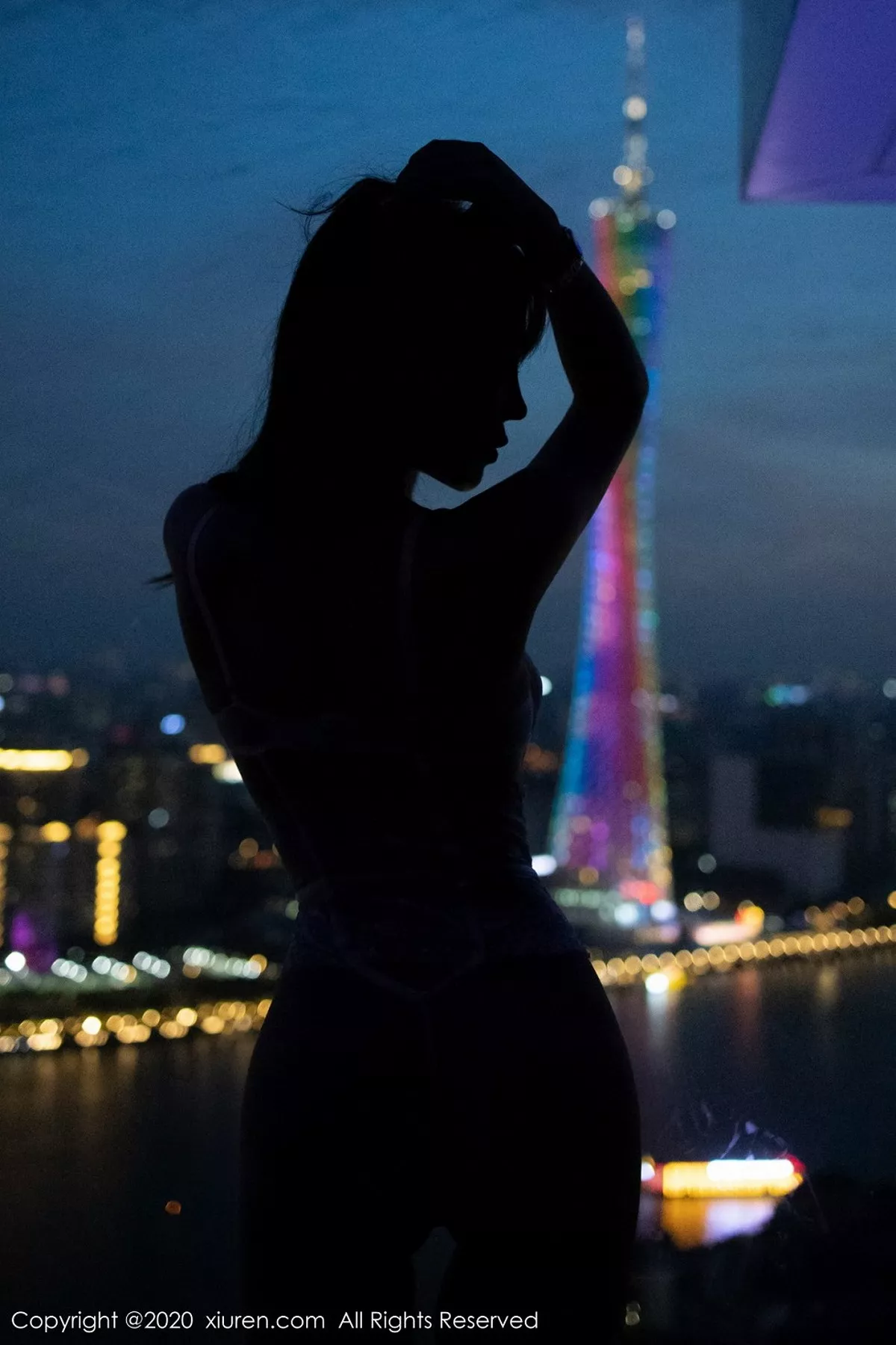 [XiuRen秀人网]第2474期芝芝Booty写真  第32张-《94零社区》
