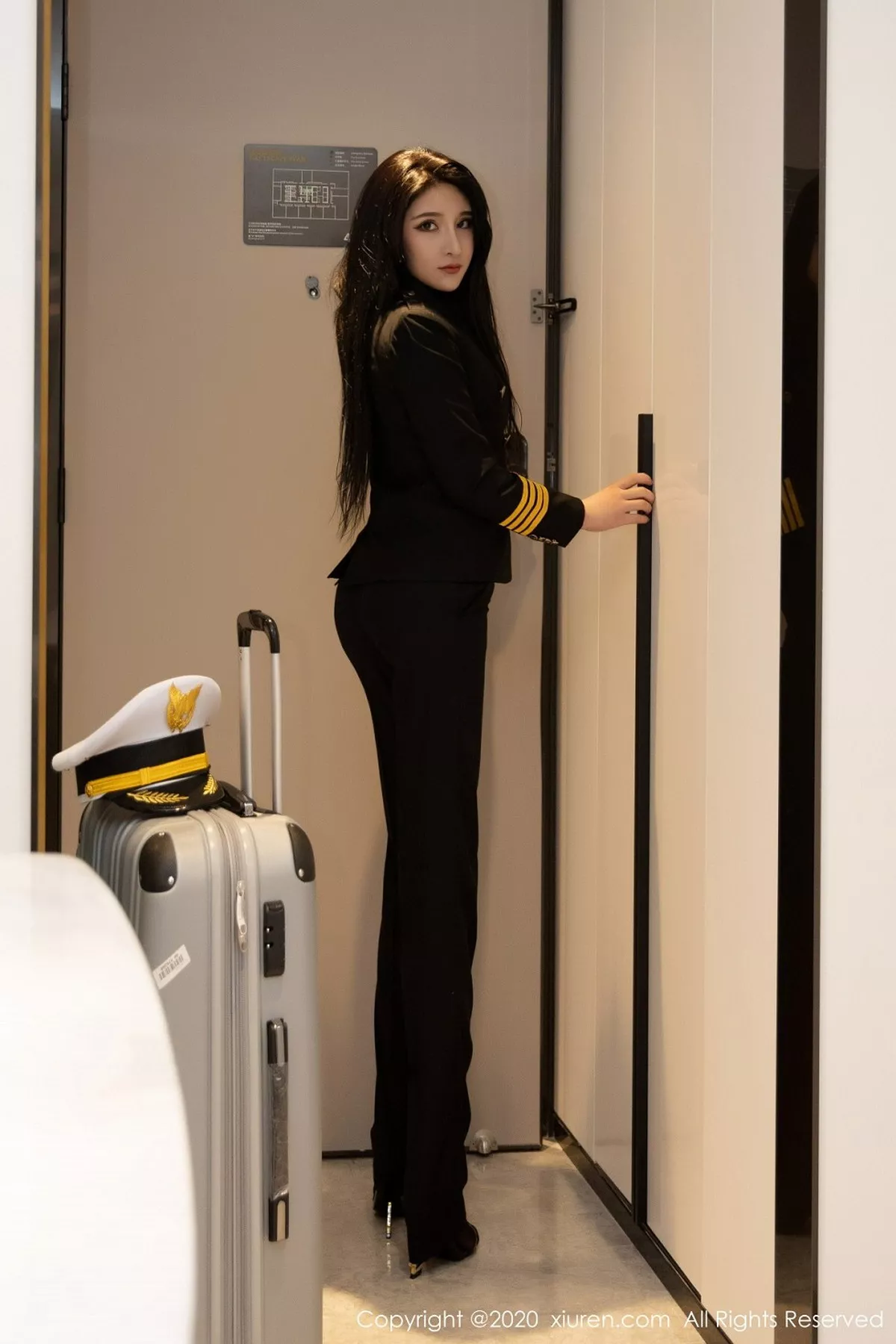 [XiuRen秀人网]第2484期蛛妹妹妹写真  第4张-《94零社区》