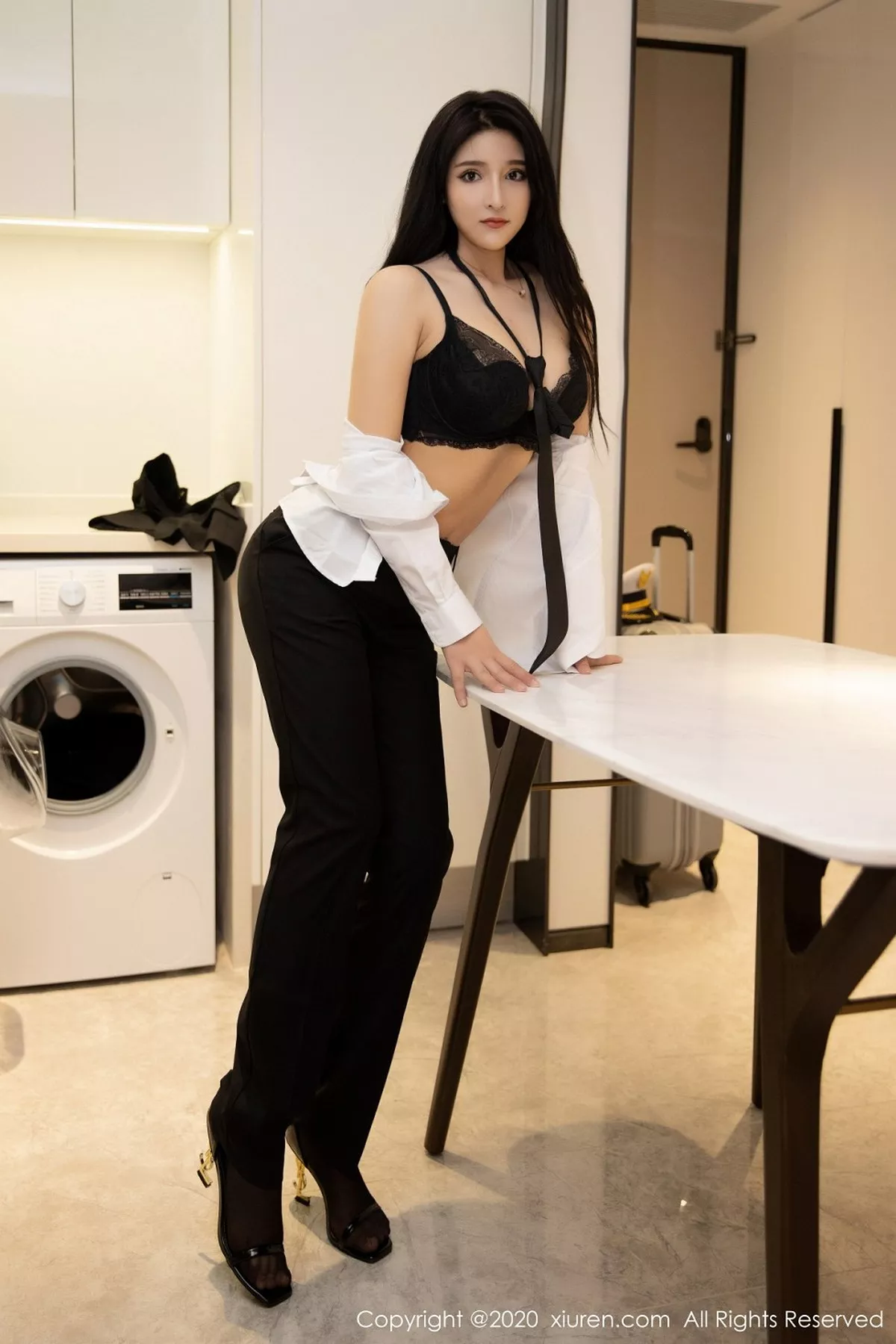 [XiuRen秀人网]第2484期蛛妹妹妹写真  第24张-《94零社区》