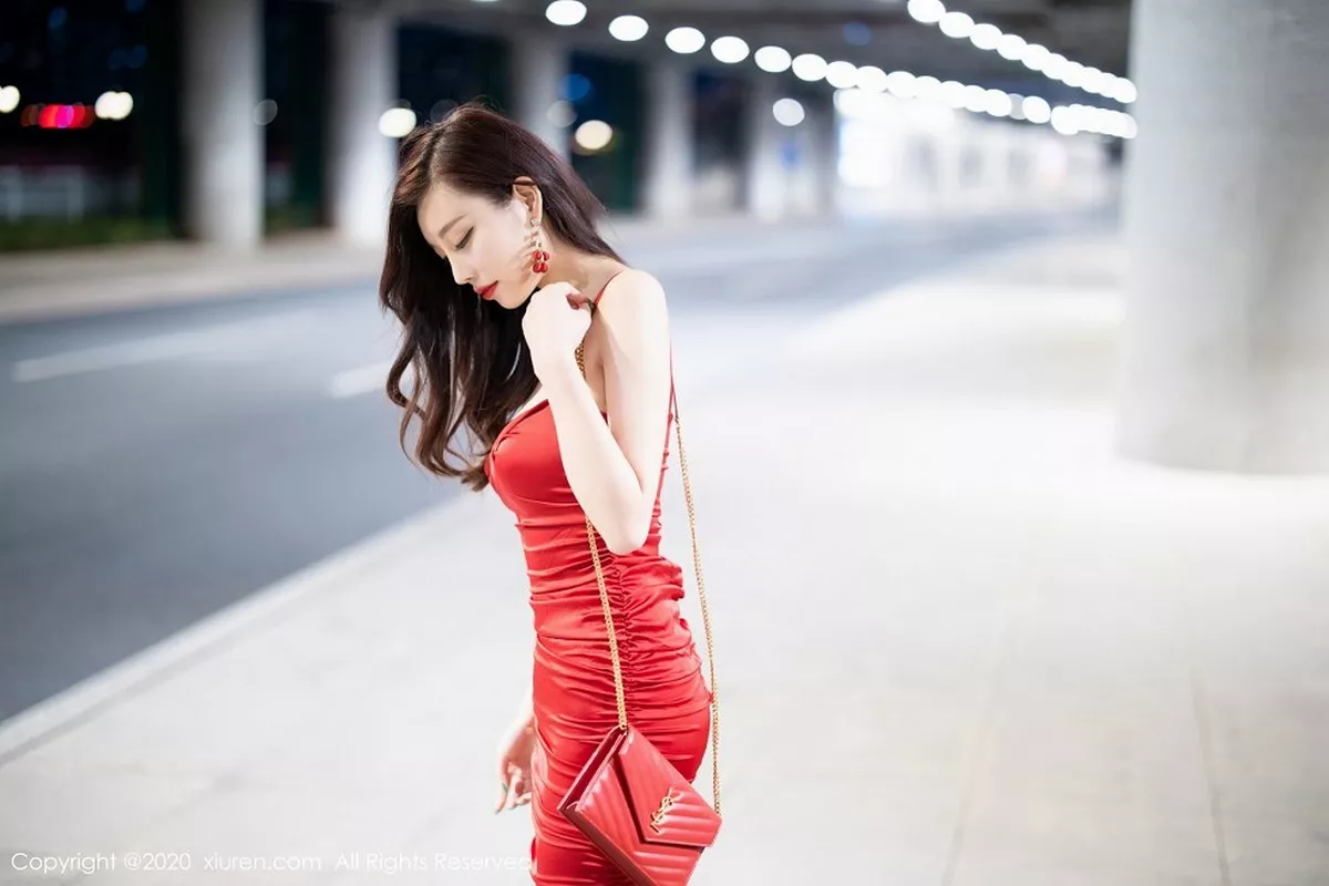 [XiuRen秀人网]第2514期杨晨晨写真  第8张-《94零社区》