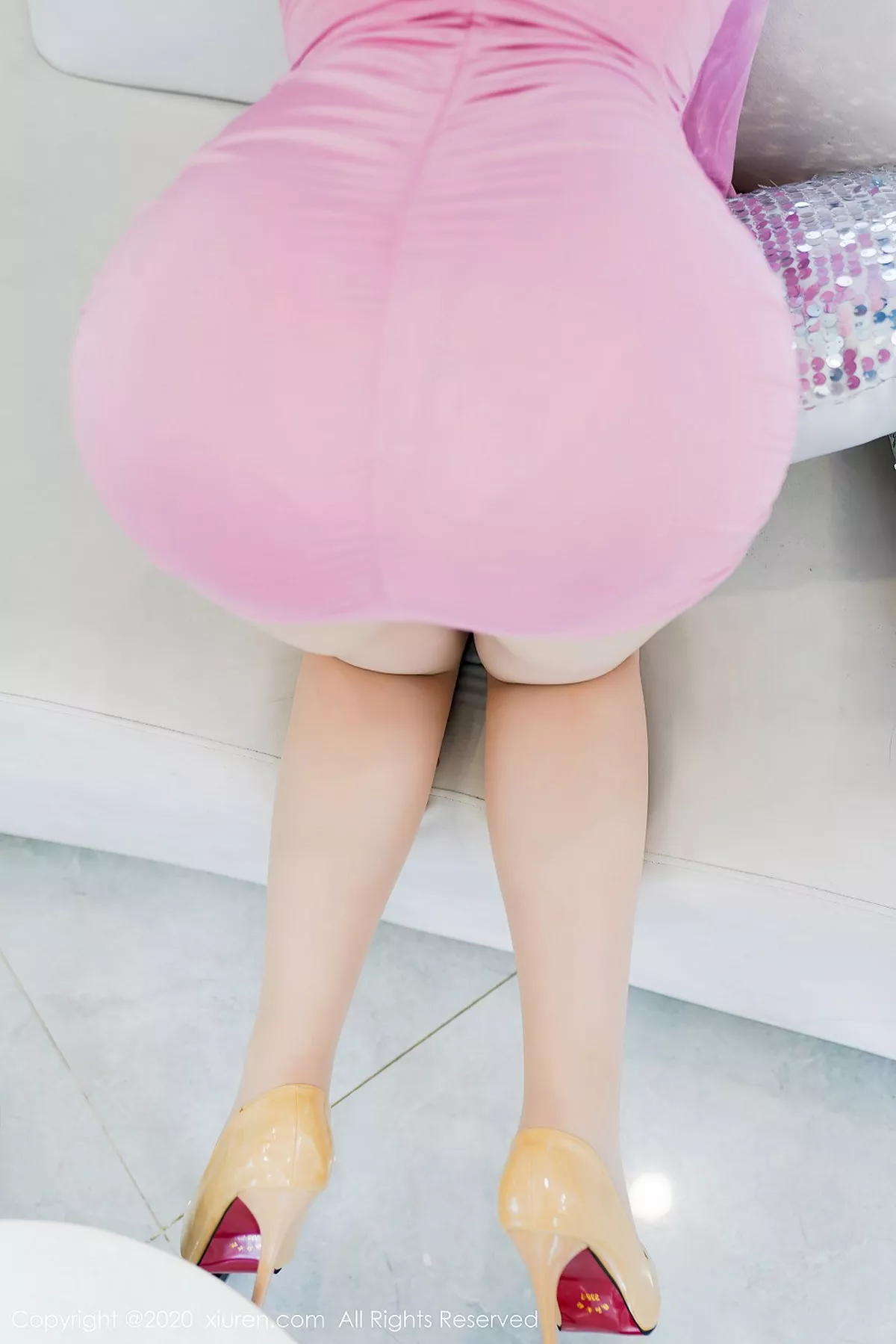 [XiuRen秀人网]第2526期软软Roro写真  第31张-《94零社区》