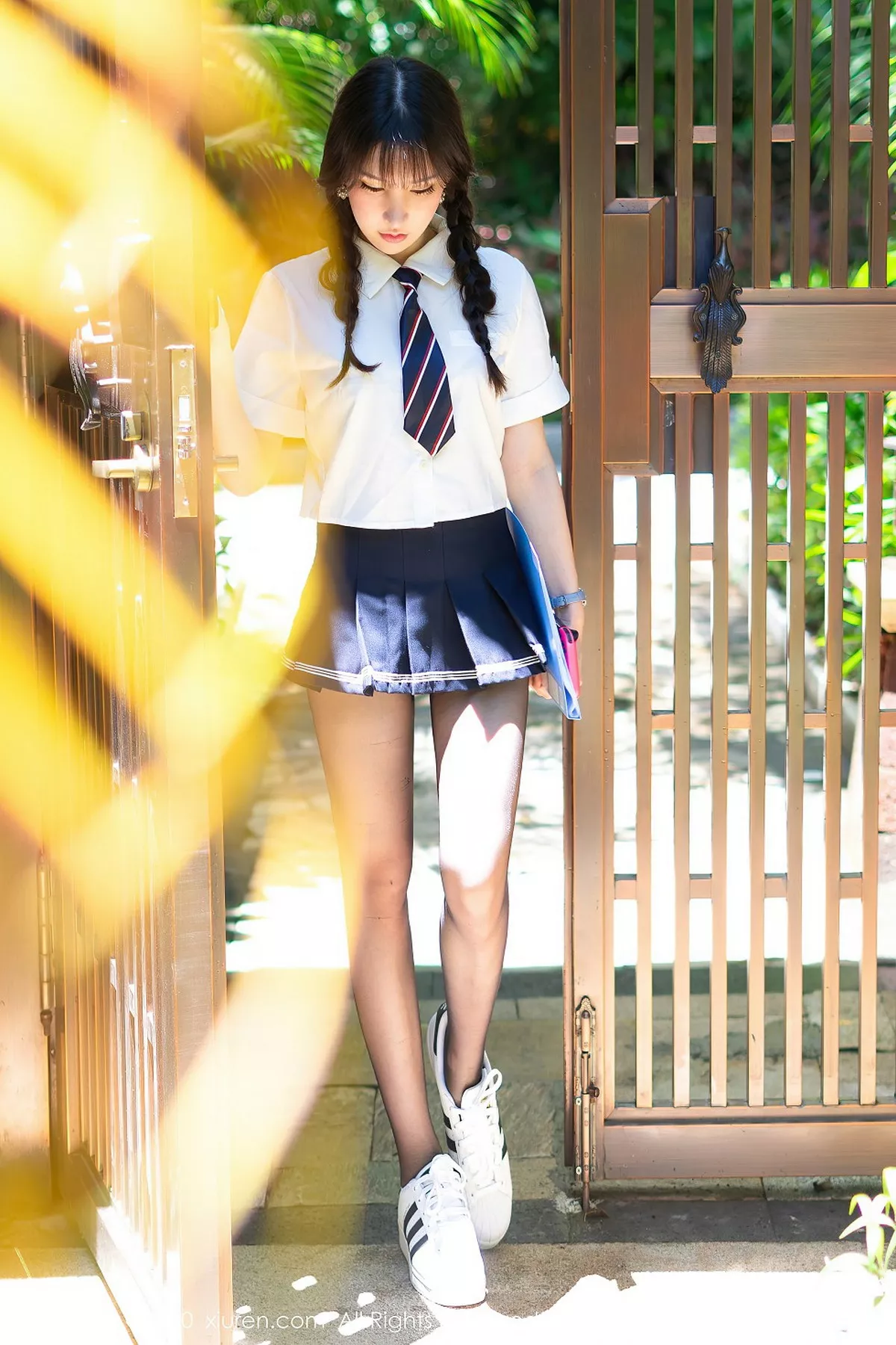 [XiuRen秀人网]第2559期周于希写真  第9张-《94零社区》