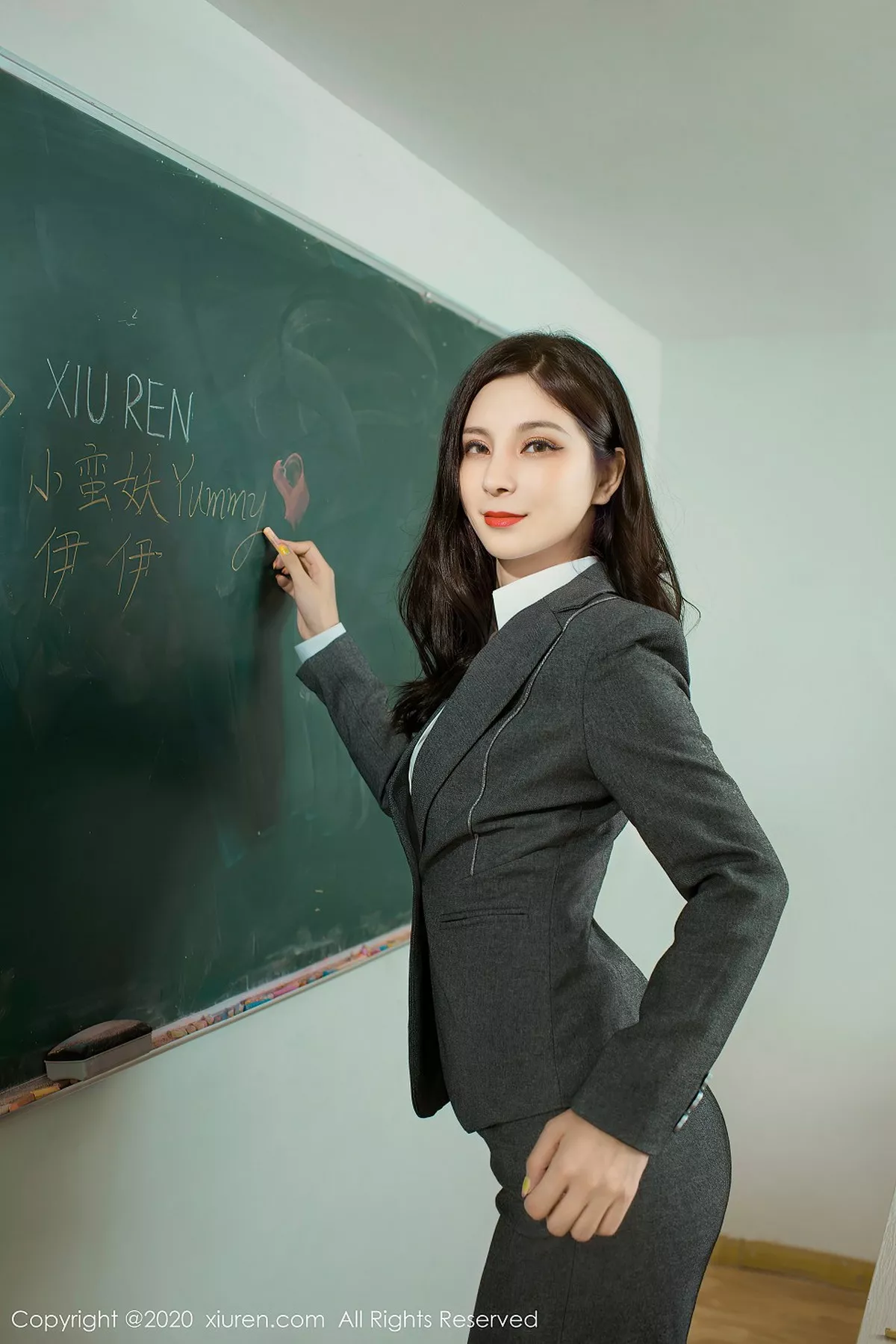 [XiuRen秀人网]第2591期小蛮妖写真  第7张-《94零社区》
