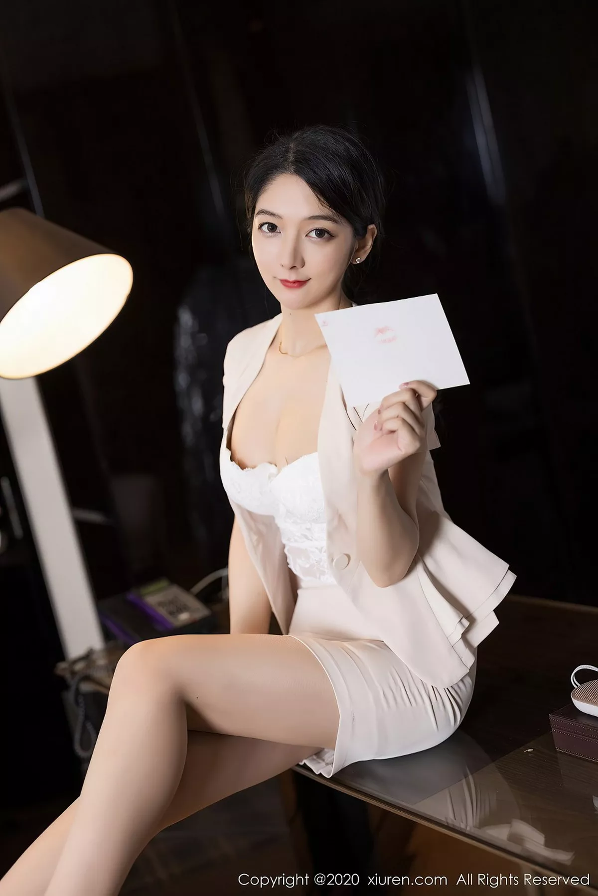 [XiuRen秀人网]第2619期小热巴写真  第9张-《94零社区》
