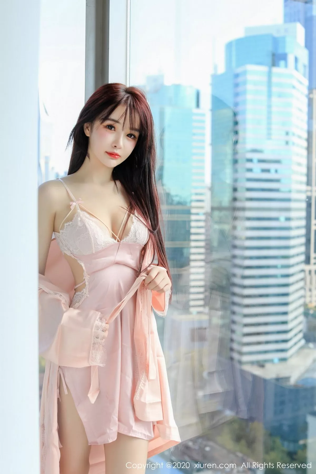[XiuRen秀人网]第2666期南初妹妹写真  第5张-《94零社区》