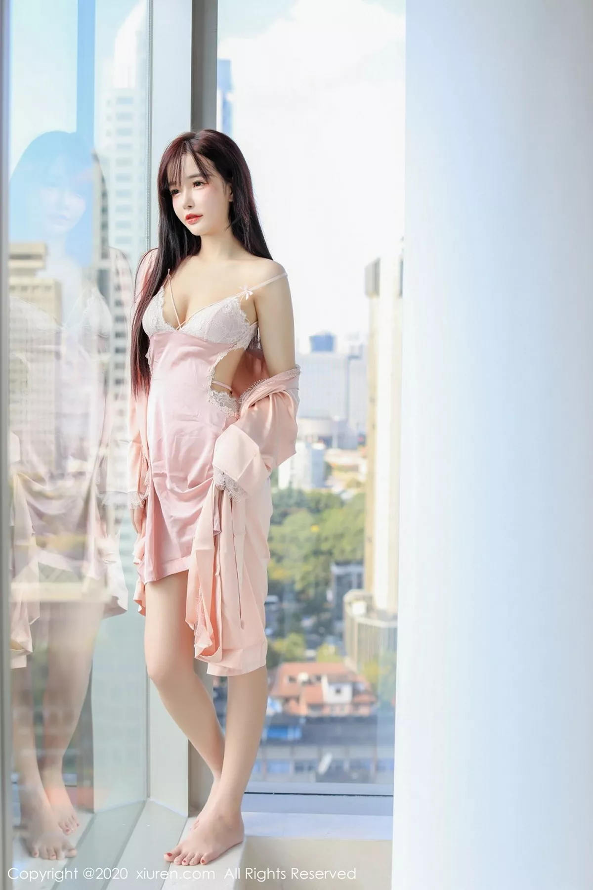[XiuRen秀人网]第2666期南初妹妹写真  第8张-《94零社区》