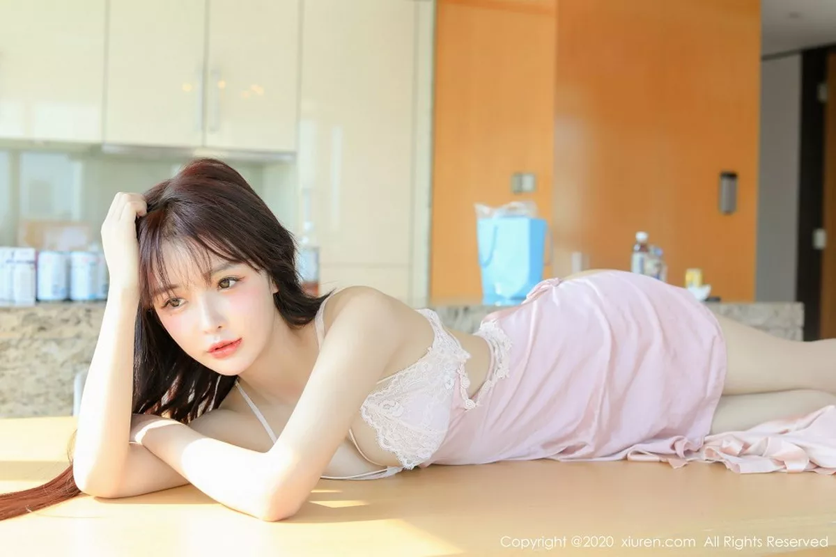[XiuRen秀人网]第2666期南初妹妹写真  第19张-《94零社区》