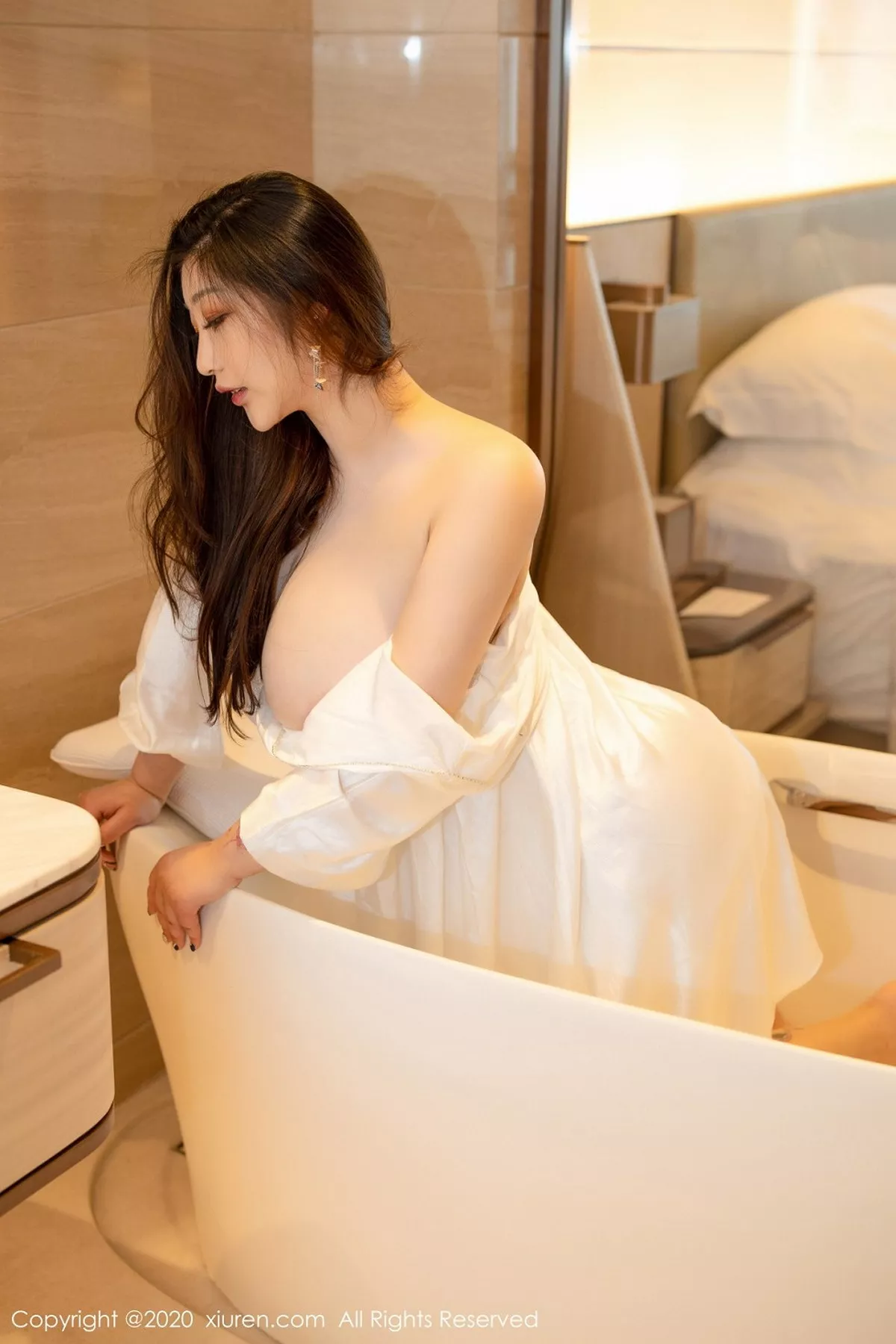 [XiuRen秀人网]第2663期妲己写真  第20张-《94零社区》