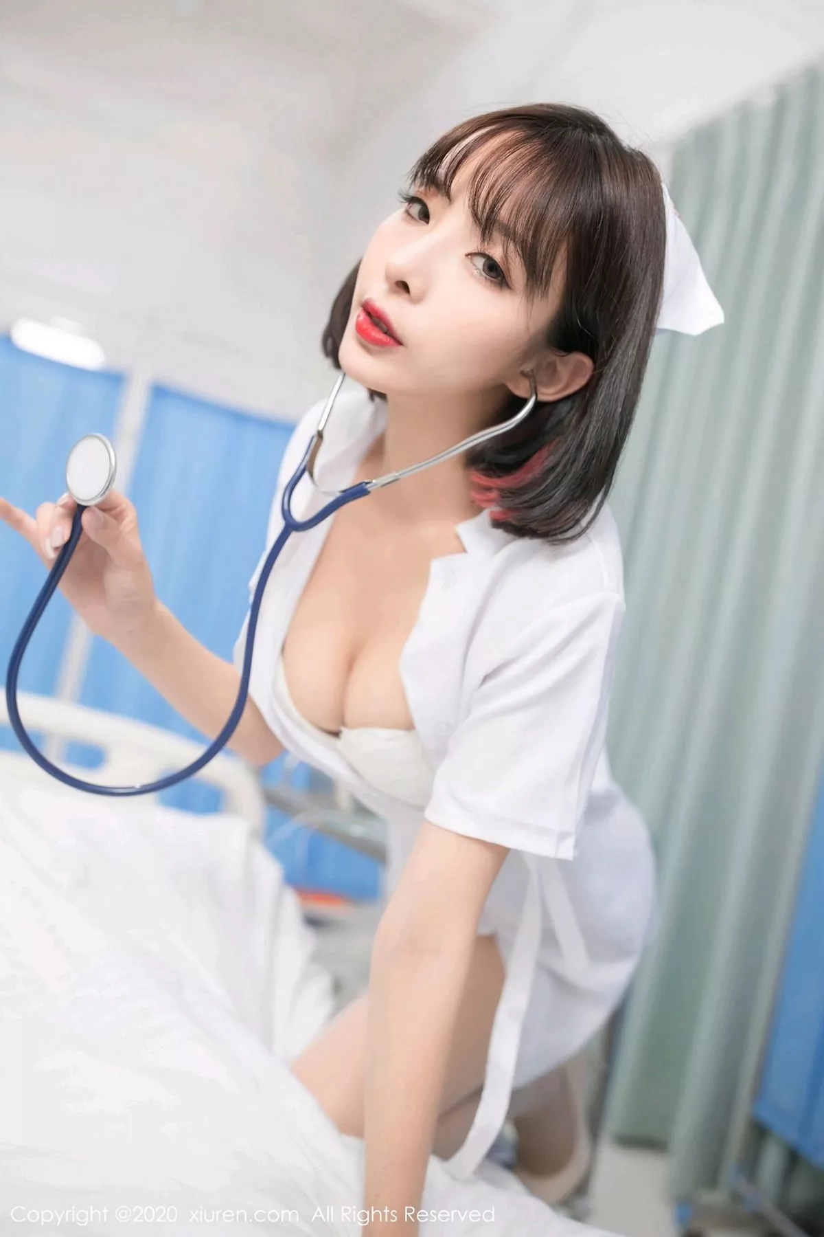[XiuRen秀人网]第2698期陈小喵写真  第1张-《94零社区》