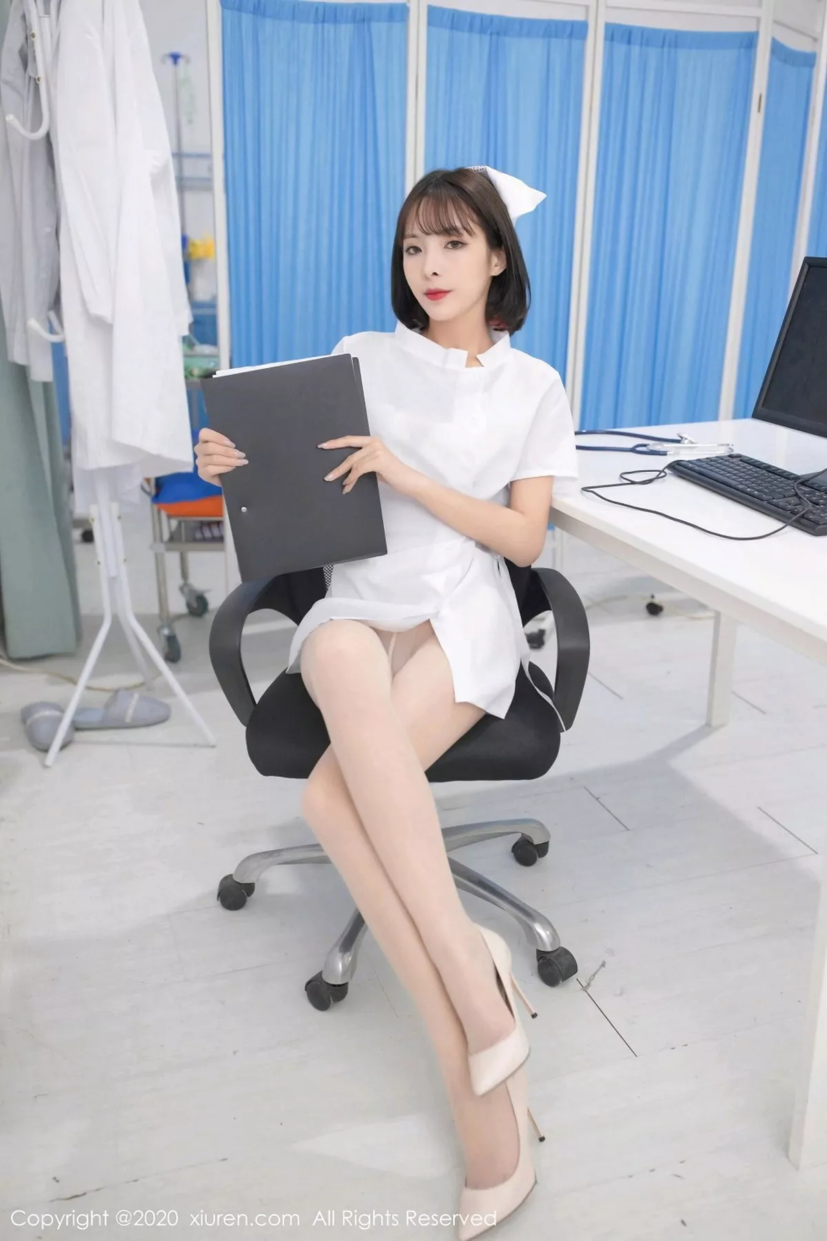 [XiuRen秀人网]第2698期陈小喵写真  第3张-《94零社区》