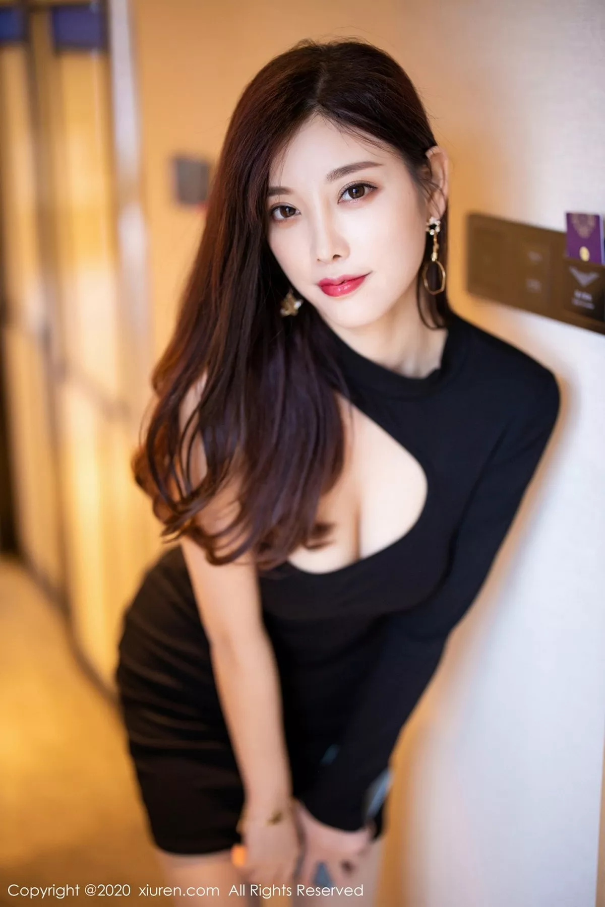 [XiuRen秀人网]第2733期杨晨晨写真  第17张-《94零社区》