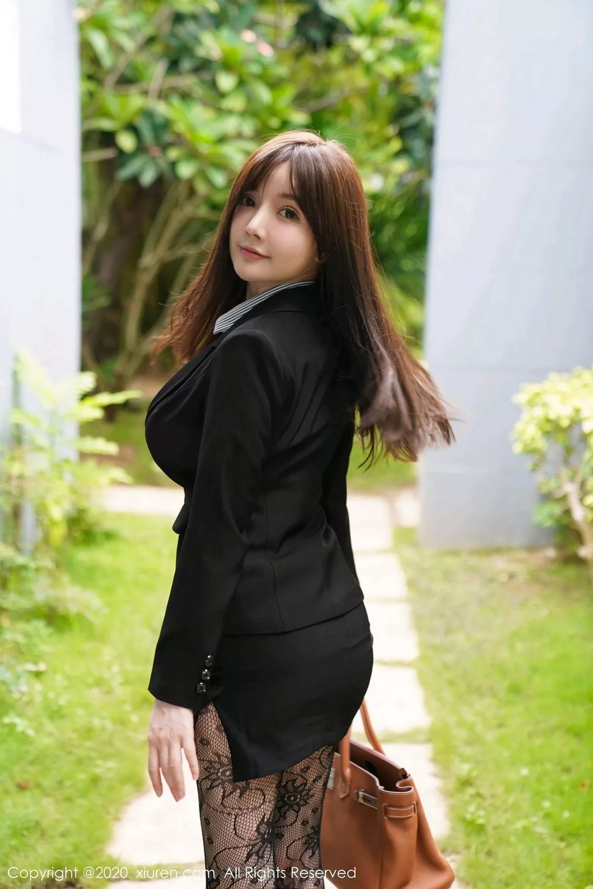 [XiuRen秀人网]第2725期糯美子写真  第8张-《94零社区》